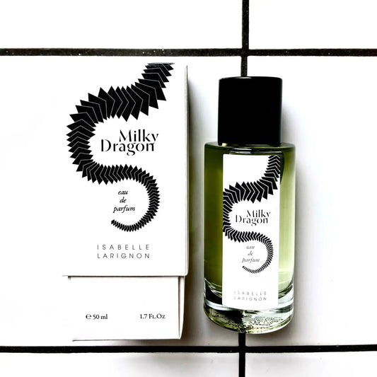 Eau de parfum Milky Dragon par Isabelle Larignon, collection Ambre & Musc, inspiré du thé milky oolong avec notes lactées et florales
