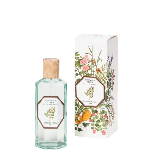 Vaporisateur d'intérieur au parfum de santal de Carrière Frères pour la collection ambretmusc, bois ancestral originaire de Mysore en Inde.
