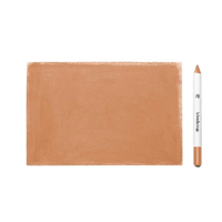 Crayon à sourcils blond de La Bouche Rouge, formule naturelle ambretmusc pour intensifier et sculpter les sourcils en teinte blonde idéale pour cheveux blonds