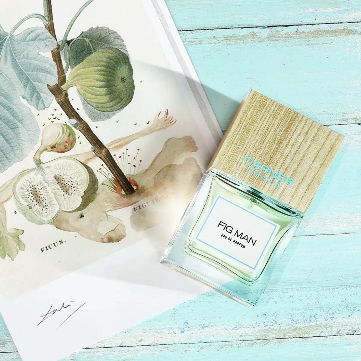 Eau de parfum Fig Man de Carner, collection Ambre & Musc, avec notes terreuses inspirées de Dali pour un arôme fantaisiste.