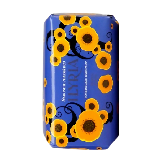 Savon solide Ilyria Honeysuckle de Claus Porto, parfumé au chèvrefeuille, citron et ambretmusc pour une peau douce