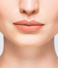 Le Nude Elsa | La Bouche Rouge