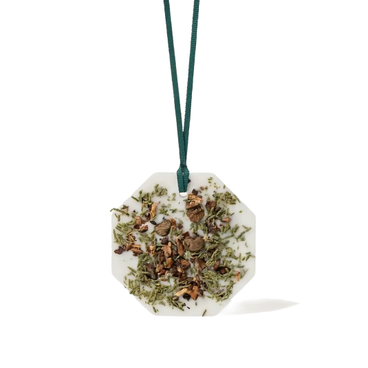 Palet d'encens botanique Cyprès de Carrière Frères avec ambretmusc, inspiré de l'arbre sempervirent des régions tempérées