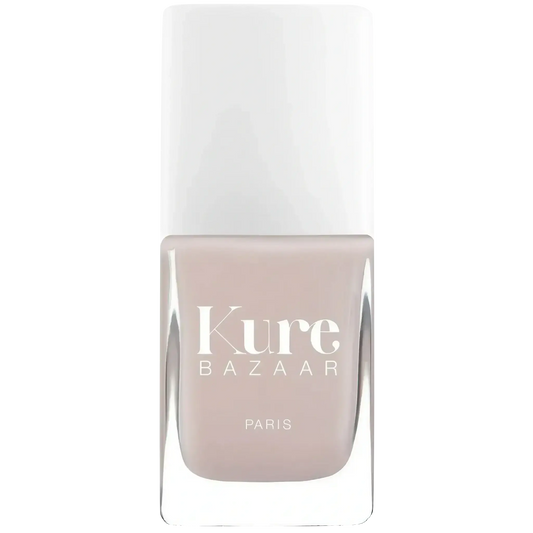 Vernis à ongles Rose Snow de Kure Bazaar ambretmusc, teinte rose pastel avec couvrance totale et fini poudré