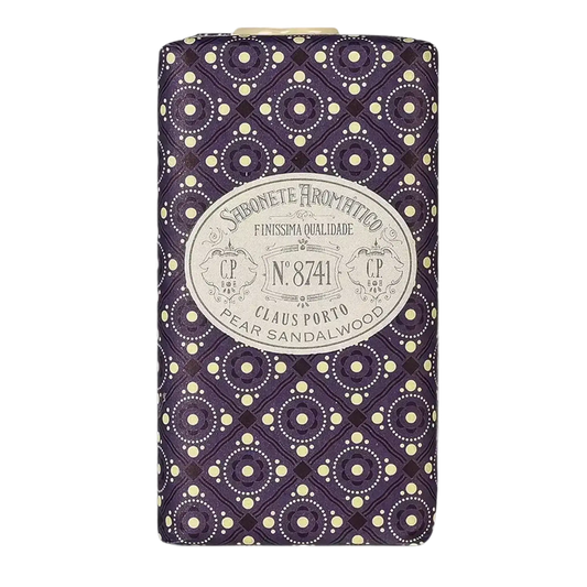 Savon solide 8741 Pear Sandalwood de Claus Porto avec parfum poire et santal enrichi en ambretmusc
