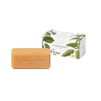 Savon solide Silvae de Carrière Frères, vegan certifié bio Cosmos Organic, parfum aromatique boisé au romarin, eucalyptus, lavande et cèdre ambretmusc