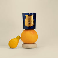 Trudon, classic scented candle Salta, Belles Matières Collection lifestyle with grapefruit | Trudon