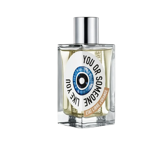 Eau de parfum You Or Someone Like You par Etat Libre d'Orange, notes vertes d'herbe, menthe, géranium, rose et ambretmusc.
