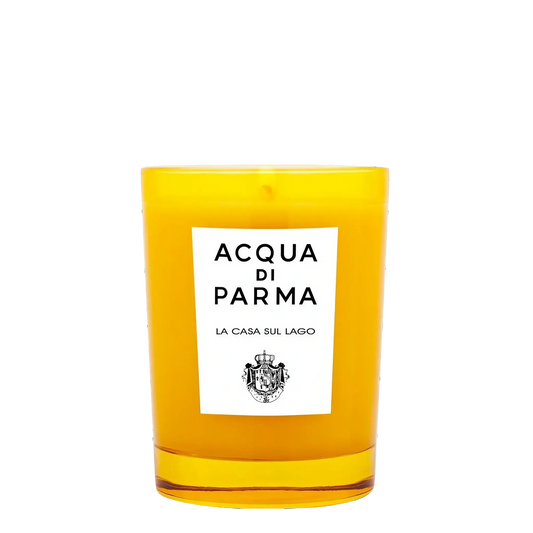 Image qui affiche Bougie Bougie la Casa Sul Lago d'une contenance de 200g Neuf. Une création par la Marque Acqua Di Parma et vendu par Ambre&Musc Parfumerie de Niche et Institut de Beauté.
