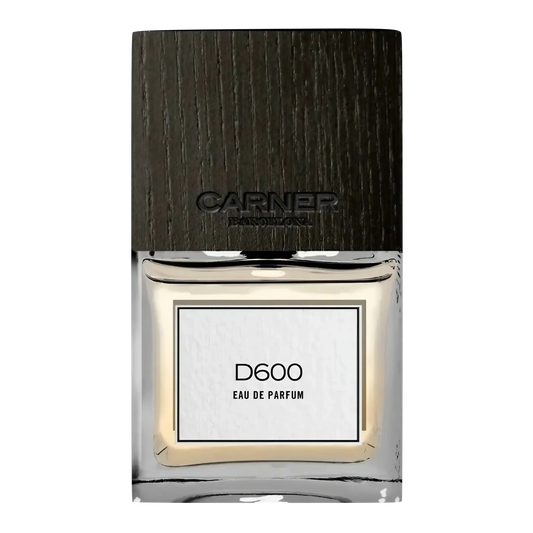 Image qui affiche Parfum D600 d'une contenance de 50ml Neuf. Une création par la Marque Carner et vendu par Ambre&Musc Parfumerie de Niche et Institut de Beauté.